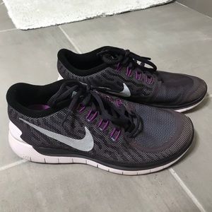 Nike Free 5.0 Sneakers